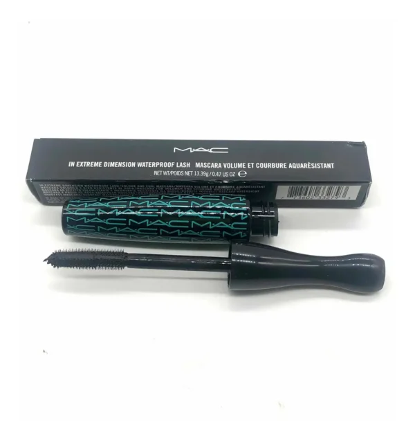 Máscara de Cílios MAC A Prova D'Água In Extreme Dimension cor dimensional black